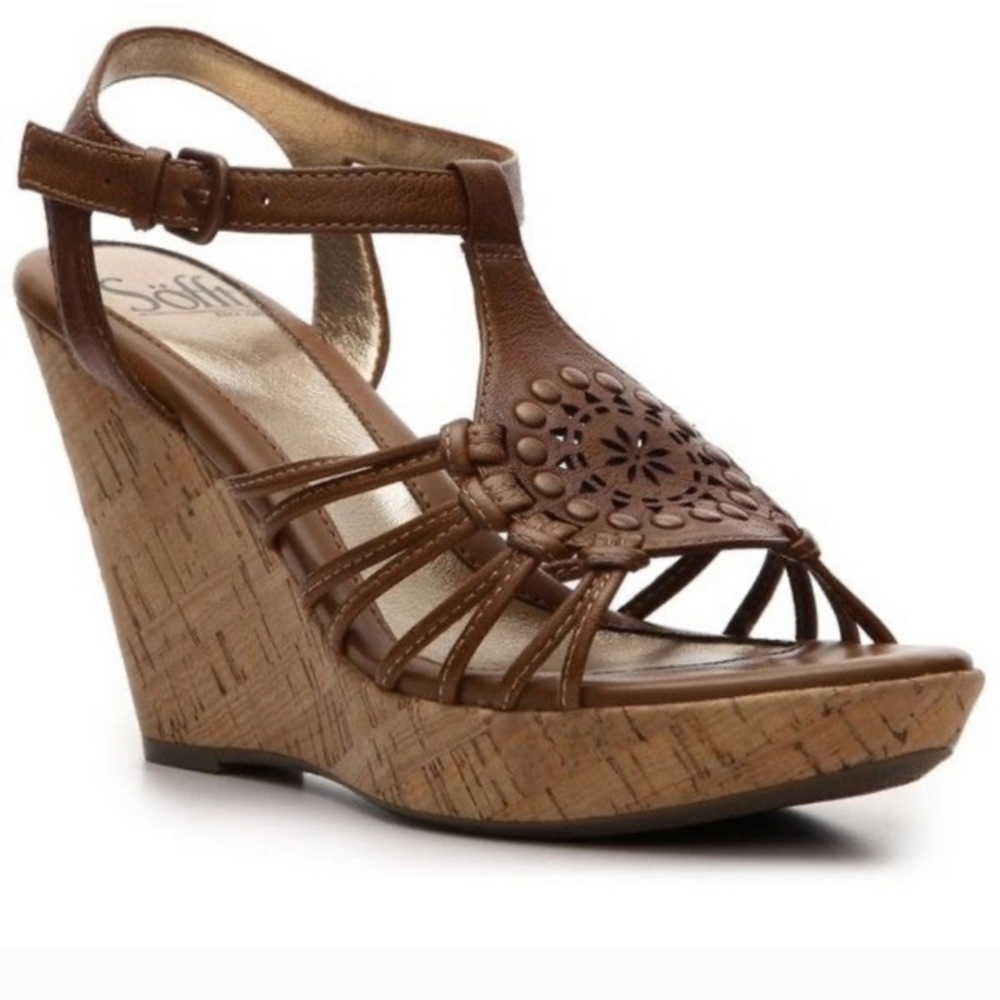 NWT.Sofft Cork Wedges Platform Sandals.siz 7.5